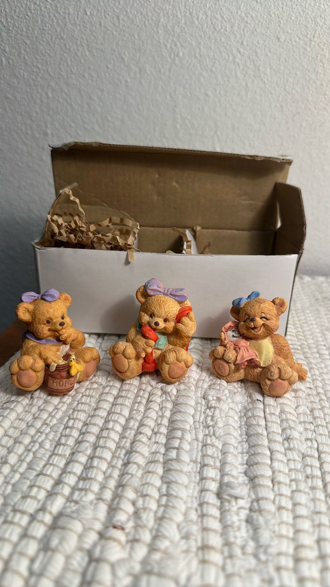 Nursery Shelf Sitters , Girl Bears With Bows ( Set Of 3