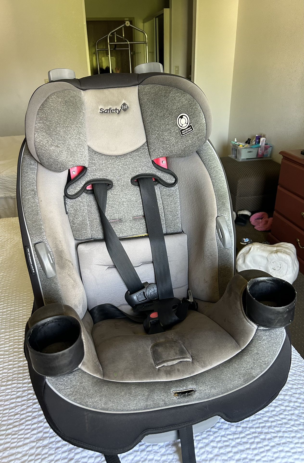 Safety First Infant Toddler Car Seat 