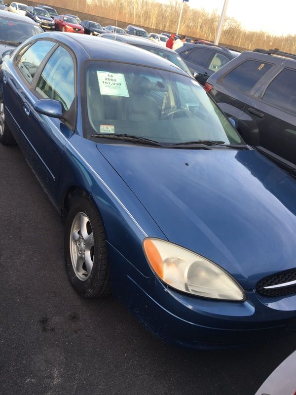 2002 Ford Taurus