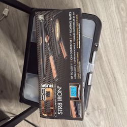 hair straightener / flat irons