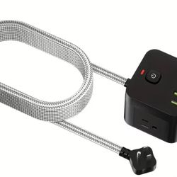 Compact cube shaped surge protector power Board with usb