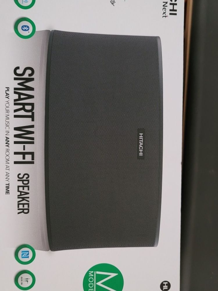 HITACHI WIFI / BLUETOOTH SMART SPEAKER