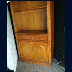 Bookshelf / Entertainment Center
