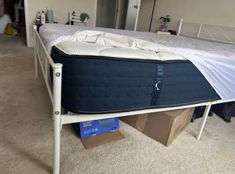 Dreamcloud mattress