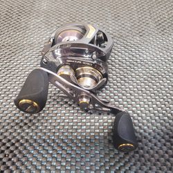 Signature Series Baitcaster