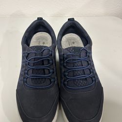 Women’s shoes - size 7.5 - $5/pair