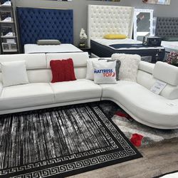 Sofa Sectional White ( Only 10 Down)
