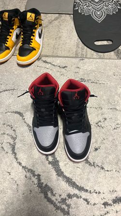 Air Jordan 1 Mid Black Grey Red Sneakers size 10.5