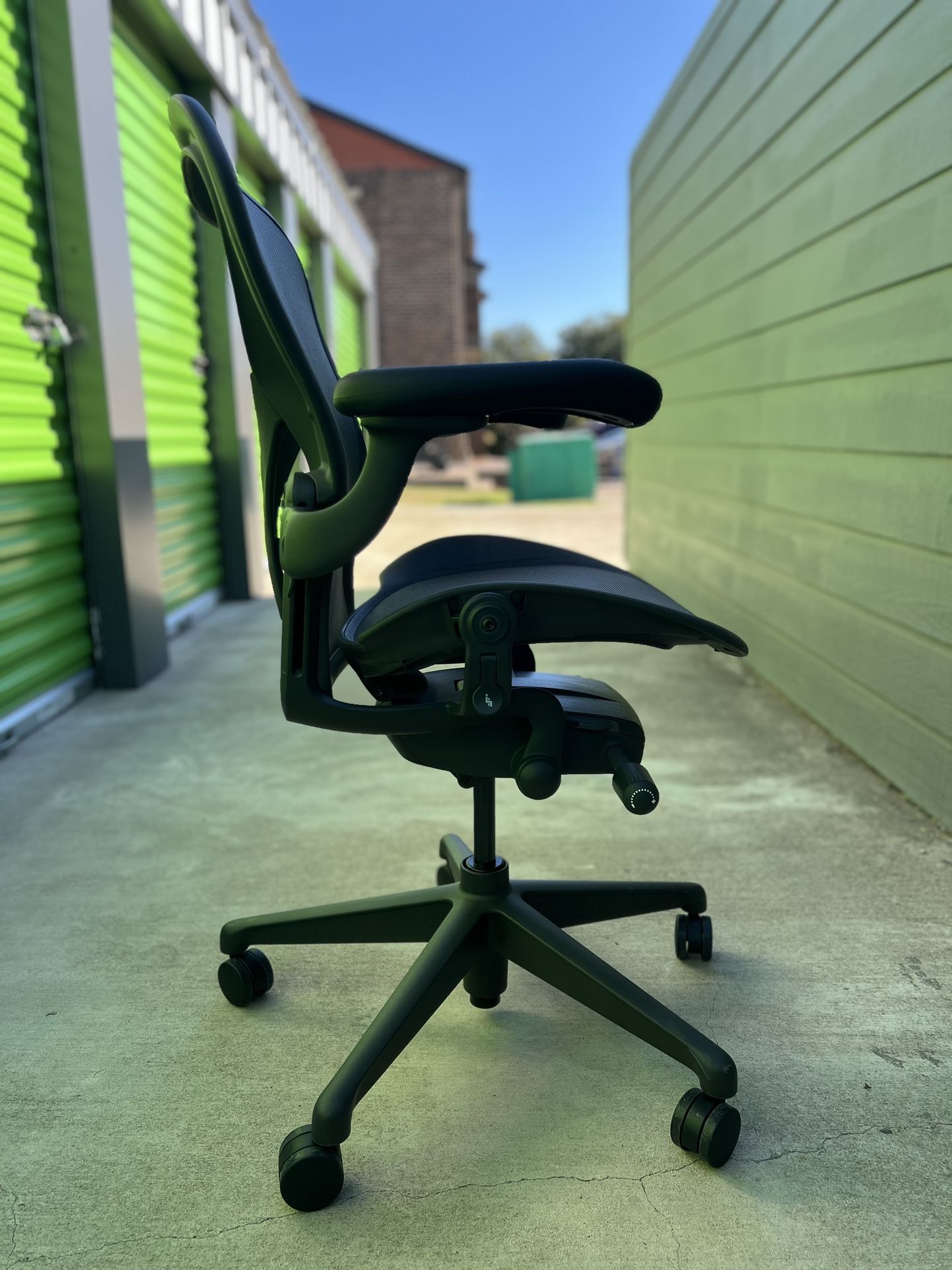 Green Henry Miller Aeron Herman Miller Aeron Remastered (size B
