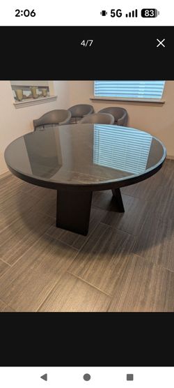 54' Modern Round Dining Table