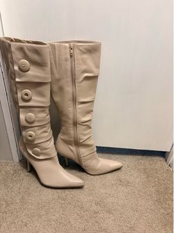 Sassy tan boots.