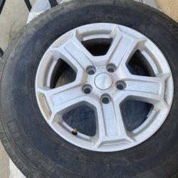 Jeep Wrangler Sport Rims and Tires 245/75R17