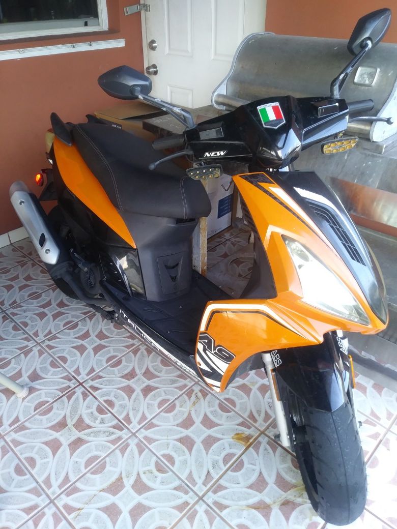 Moto 125 cc Titulo en mano. En perfectas condiciones.