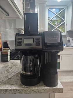 Hamilton Beach coffee maker  12 cup or pods