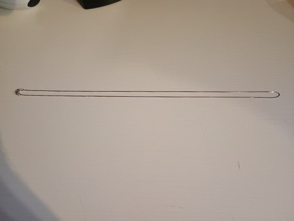 14K White Gold 18" Box Chain Fine Necklace .97 Grams