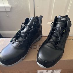 REEBOK SHOSE SUBLITE CUSHION WORK ATHLETIC WATERPROOF MID CUT