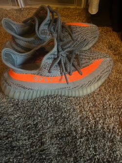 Yeezy size 8 in women