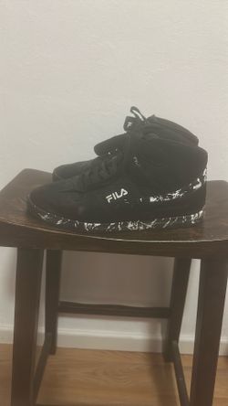 Fila Shoes Size 10