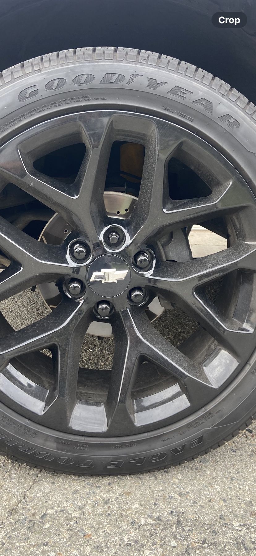Chevy c enter caps