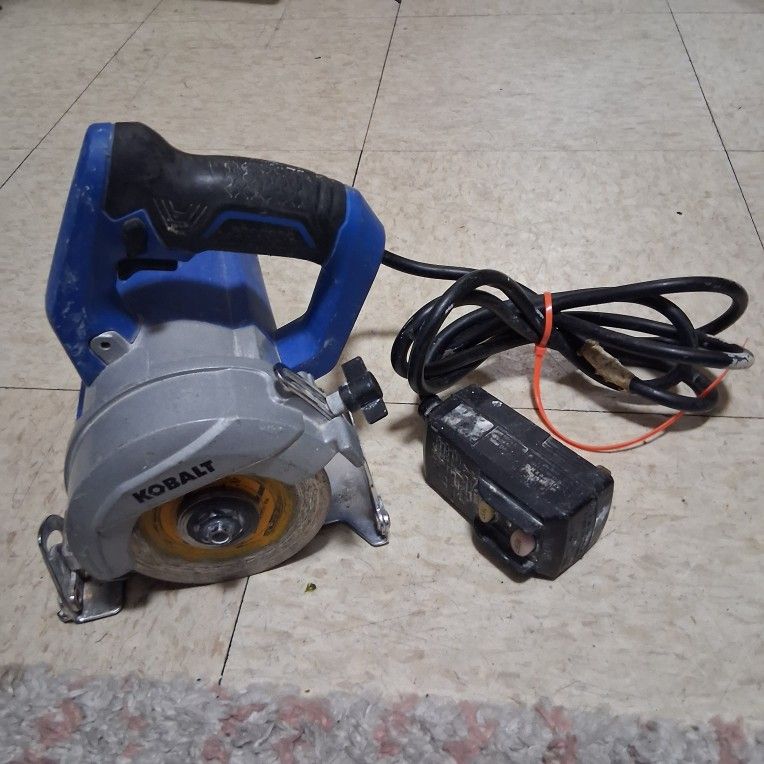 Cobalt Handheld Tile Saw