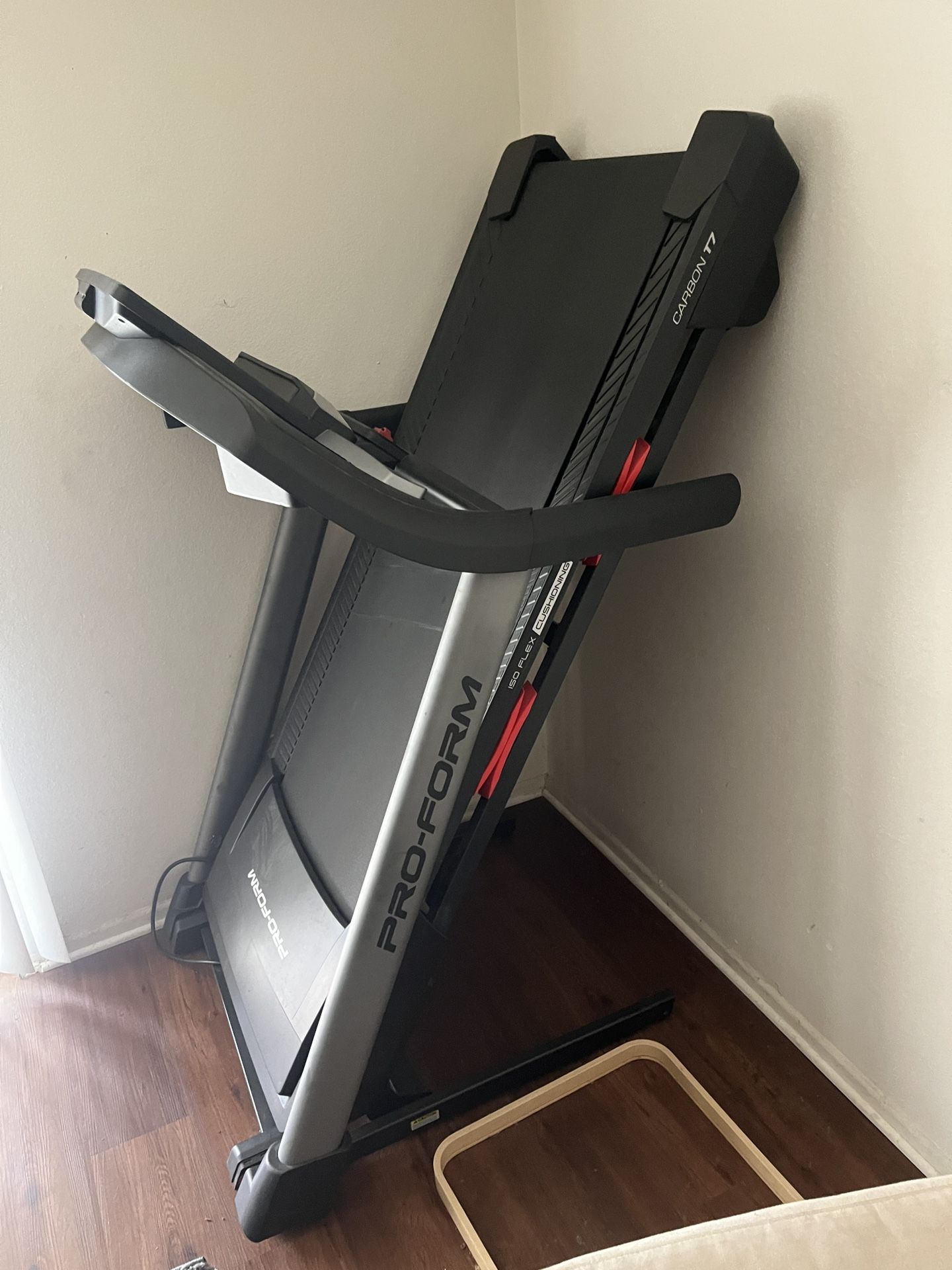 Treadmill Pro Form Carbon T7