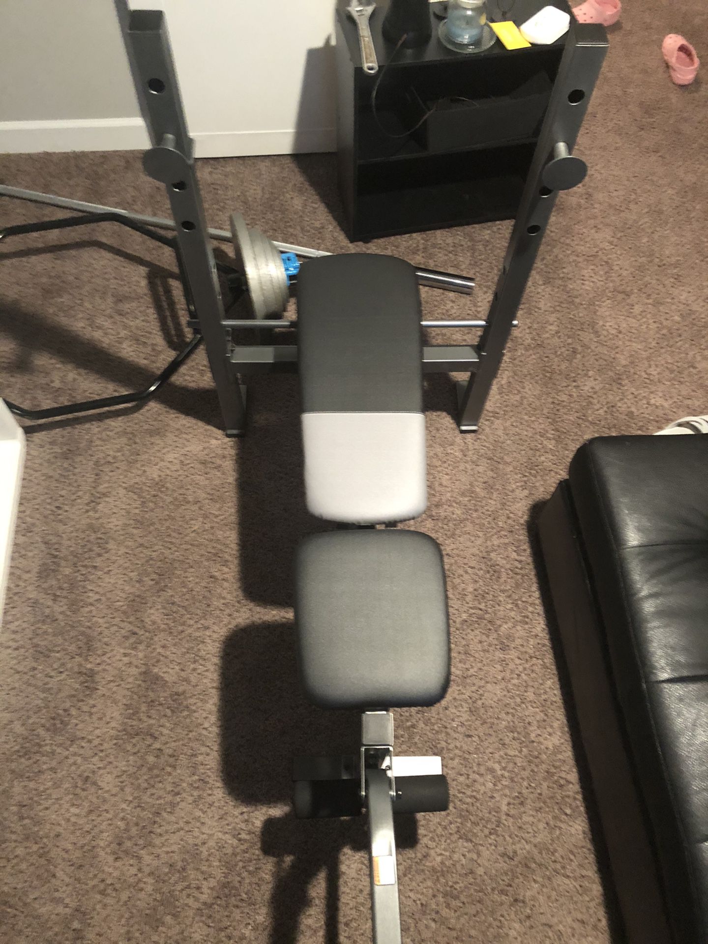 Gold’s gym XR 6.1 Multi position weight bench w/ leg developer