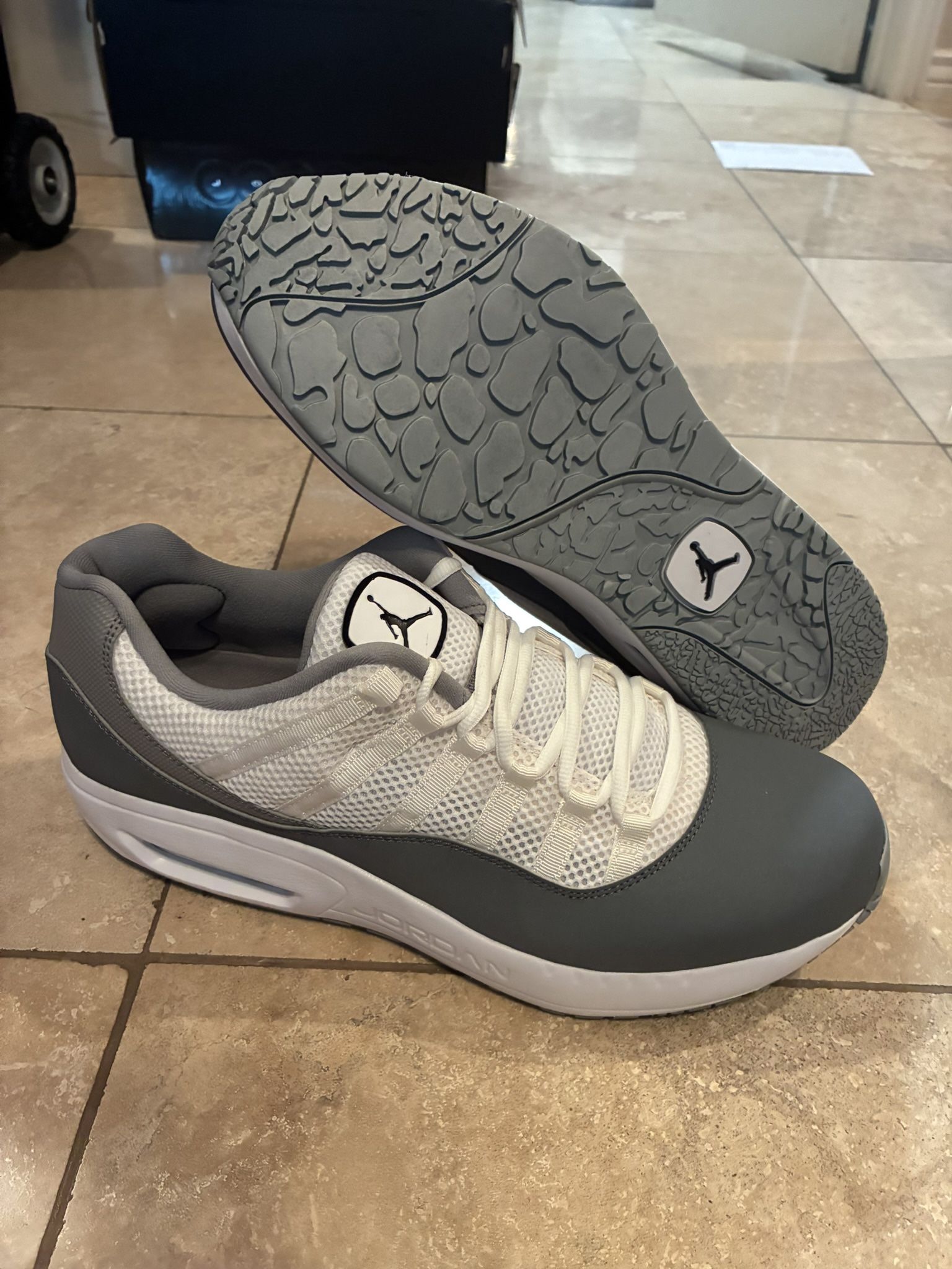 Air Jordan CMFT 11 Viz Air