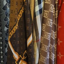 Scarfs 