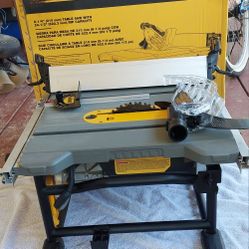 Sierra Para Mesa DEWALT 