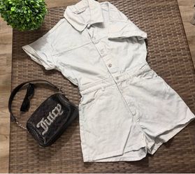 Zara clothing