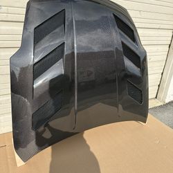 Brand New 2003 - 2008 Nissan 350Z VIS Racing AMS Style Carbon Fiber Vented Hood