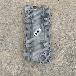 1 Gm 10066013 Corvette Aluminum Lower Intake Manifold