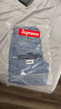 Supreme Baggy Denim Short Washed Indigo:  size 36