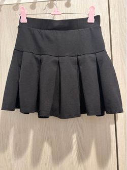Fashion Nova Black Pleated Flared Mini Skort Has Shorts Size XS