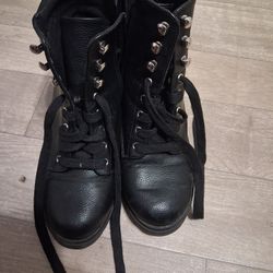 No Boundaries  Spiky Boots