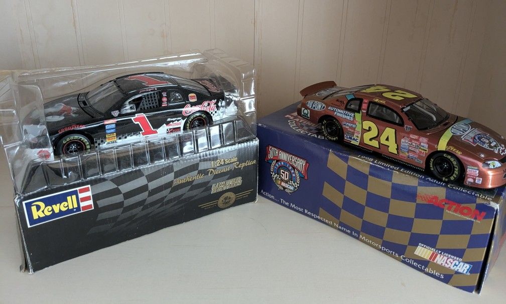 Action authentic diecast replica #1 Dale Earnhardt Jr & #24 Jeff Gordon 97 98 season