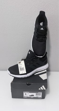 NEW AUTHENTIC ADIDAS ULTIMASHOW SHOES FOR SALE $30