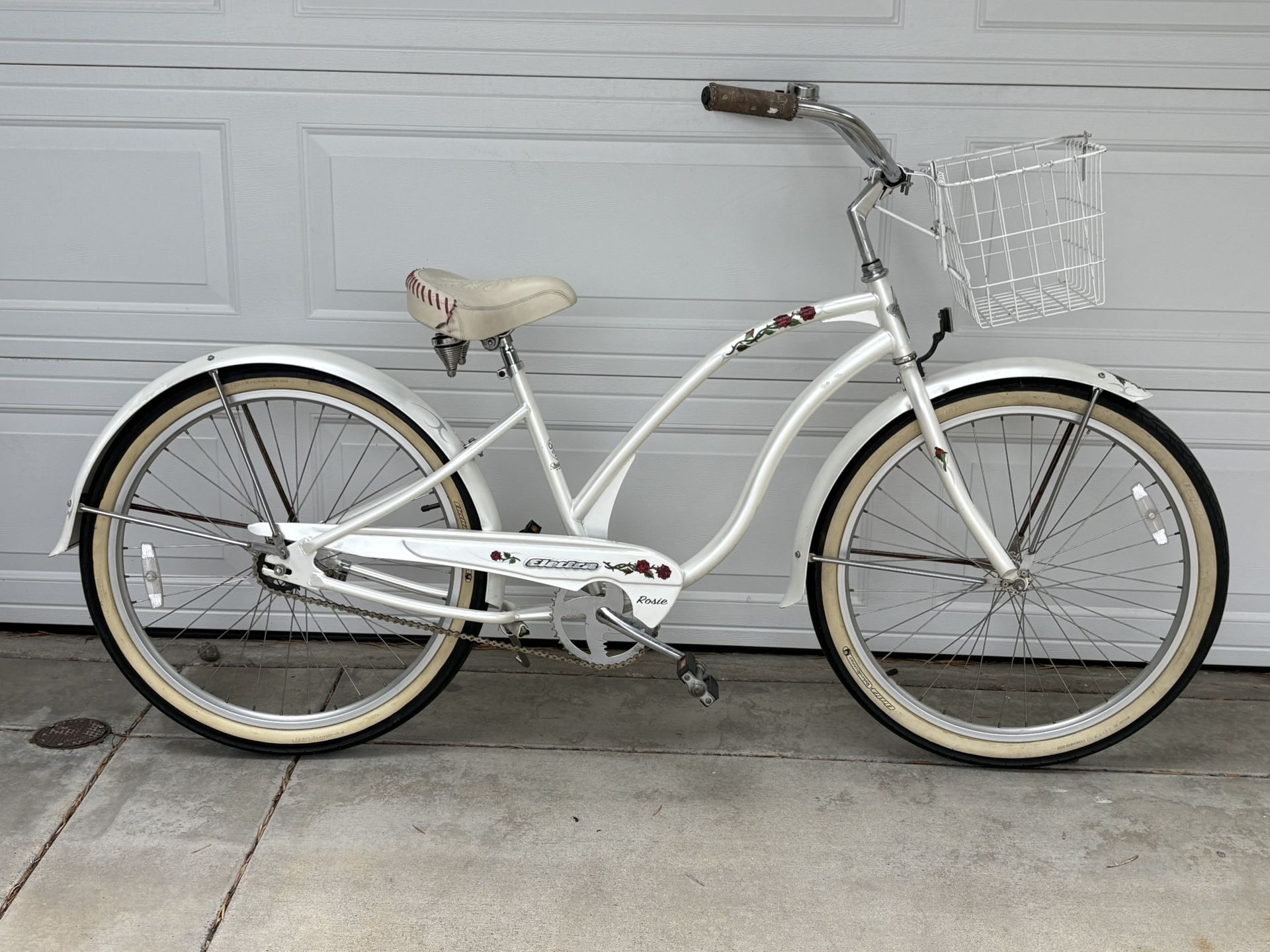 Super Cute Electra Rosie Beach Cruiser Bike