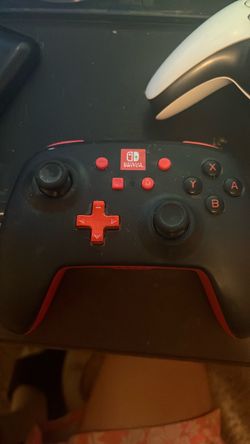 Nintendo Switch Pro Controller Black and Red