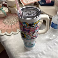 Hello Kitty and Friends 40oz Tumbler