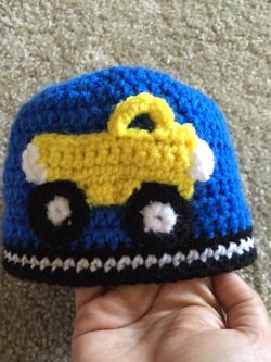 Crochet hat 6-12months