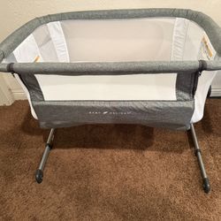 Baby Delight Bassinet