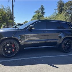 SRT jEEP RIMS (black)