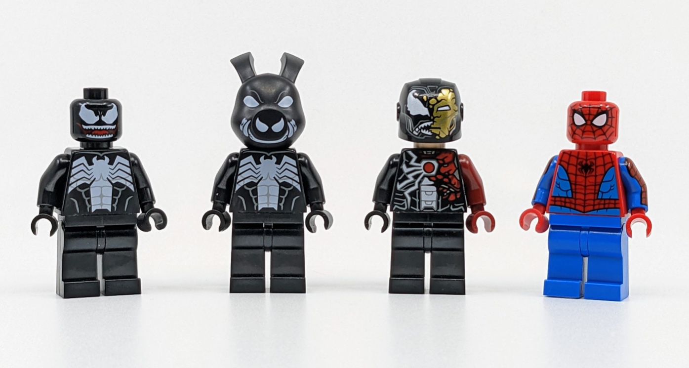 LEGO Spider-Man versus Venom and Iron Venom (40454)