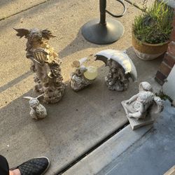 Garden Statues 