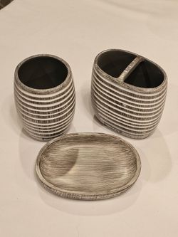 DKNY Neutral Striped Bathroom Accessory Set - 3 Piece