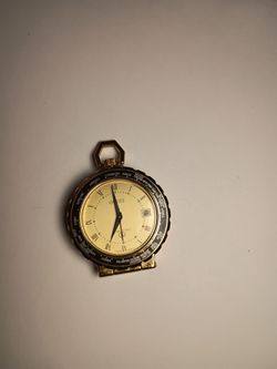 Authentic vintage Gucci pocket watch