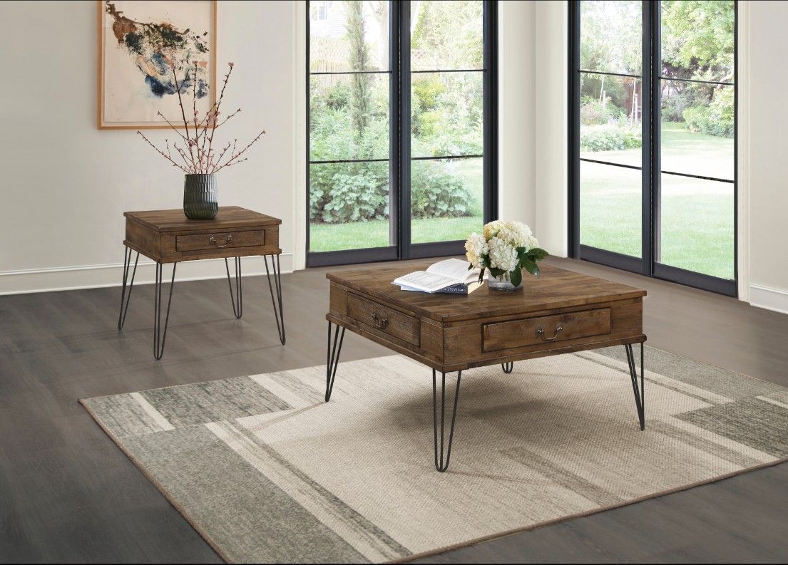 End Table 🚚 Delivery Available!