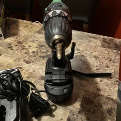 Hitachi Drill With Battery And Charger