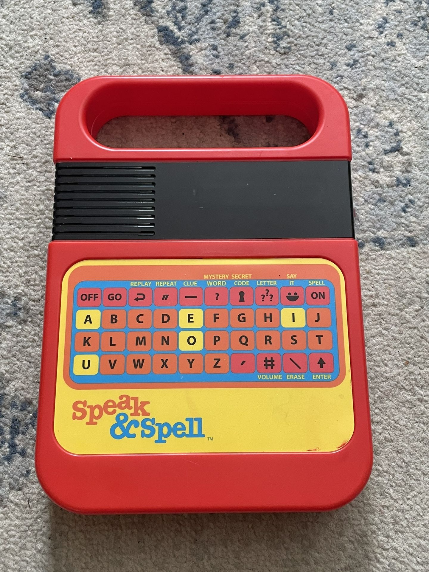 Speak and Spell by Kahootz 09624 Kids Electronic Spelling Game - Tested